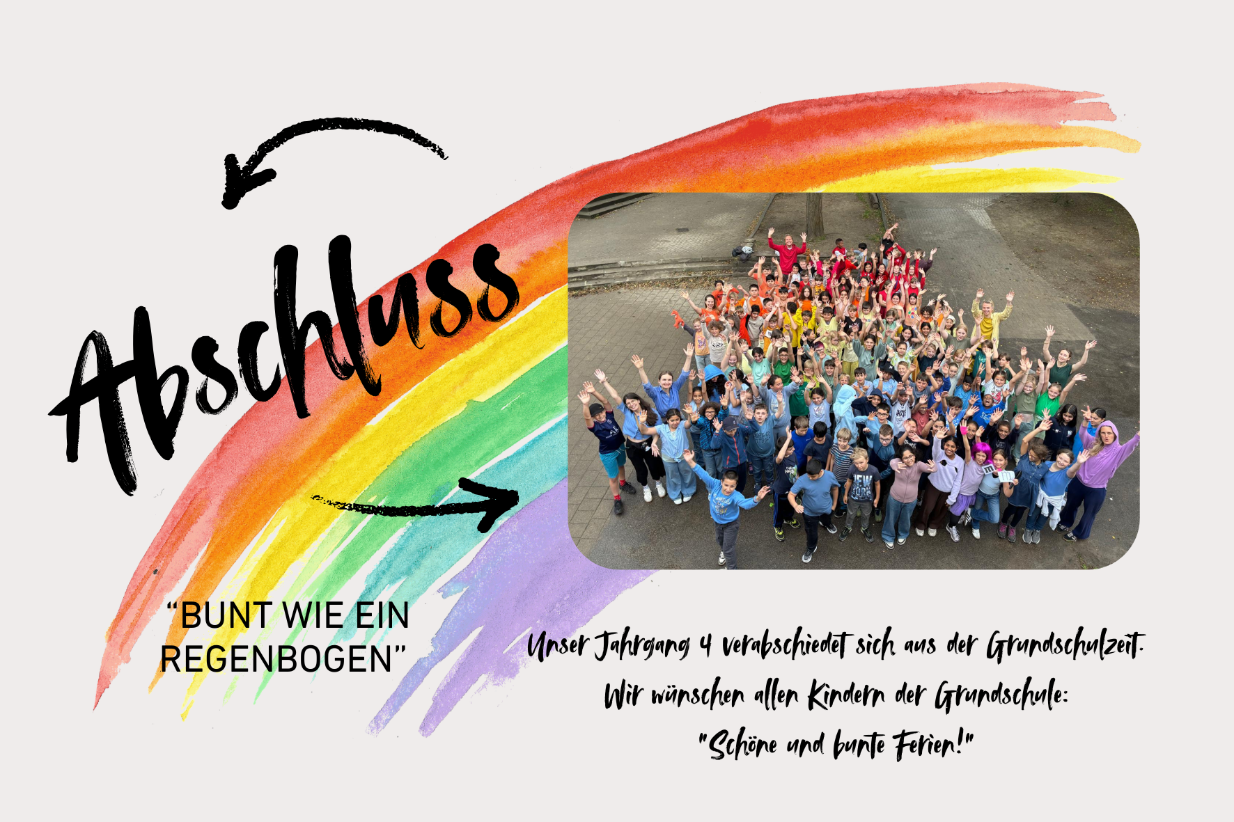 Kinder des Jg 4 in Regenbogenfarben gekleidet